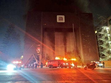 Fuerte incendio paraliza al Metro capitalino