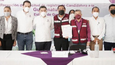 Félix Salgado se registra como candidato de Morena a la gubernatura de Guerrero