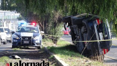 Patrulla municipal de Metepec abandera la zona del accidente