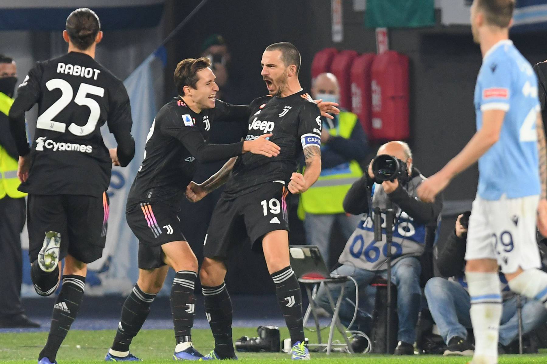 Juventus derrota a la Lazio