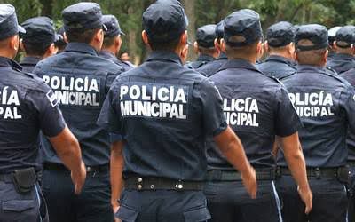 policías de Toluca