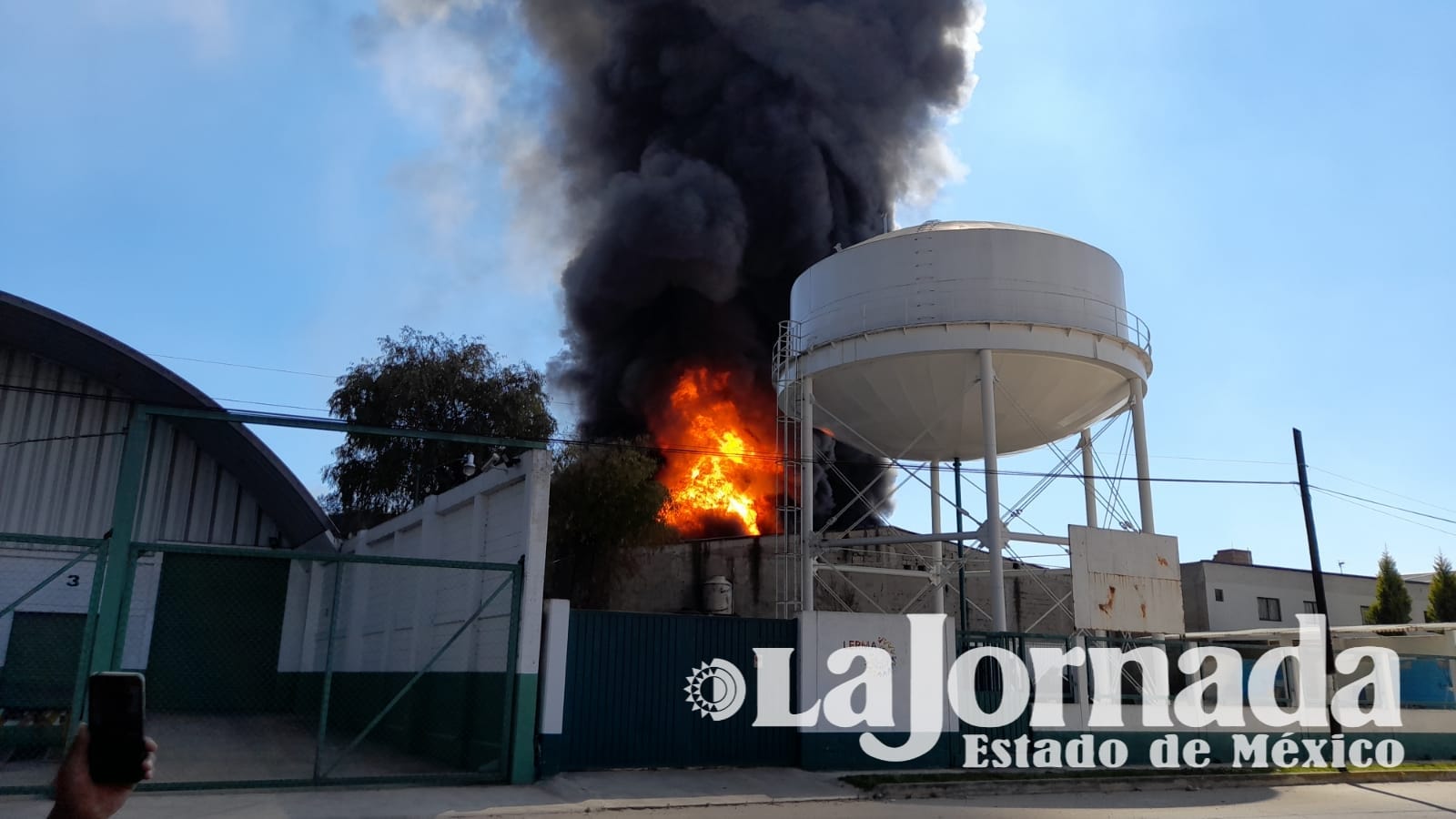 incendio en fabrica de Lerma