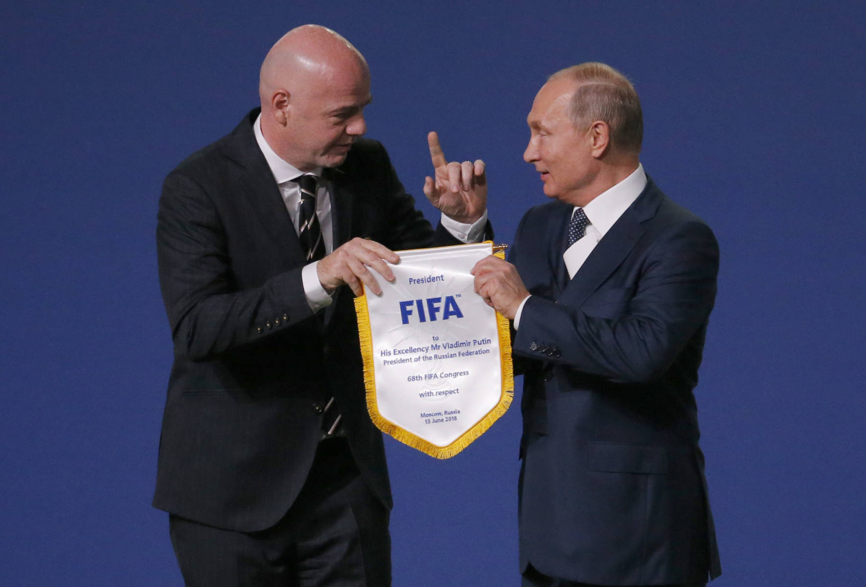 FIFA suspende a Rusia
