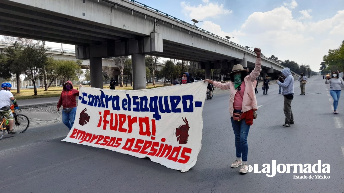 Protesta en Toluca empresas embotelladoras de agua