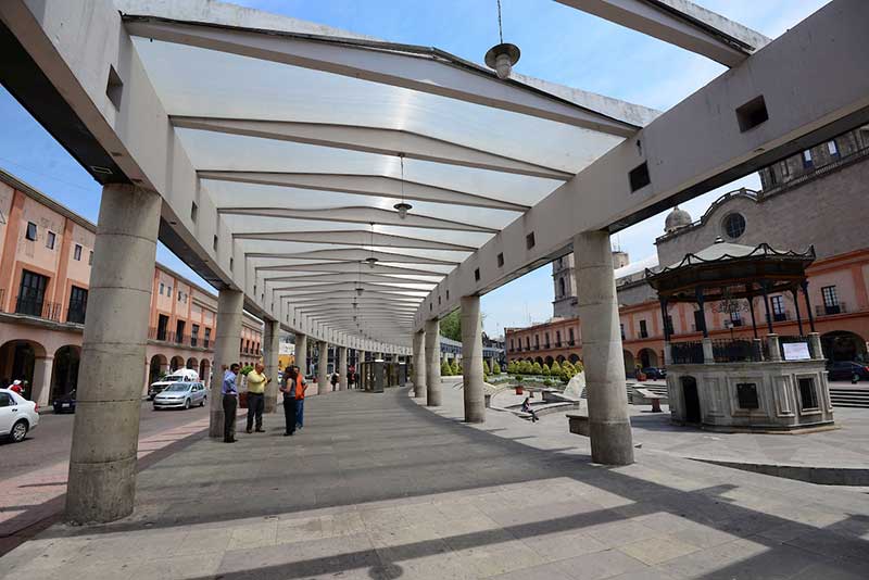 plaza González Arratia de Toluca 2