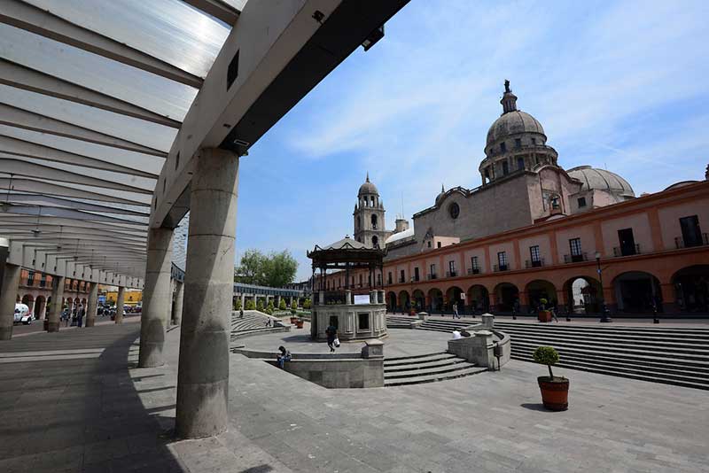 plaza González Arratia de Toluca 2