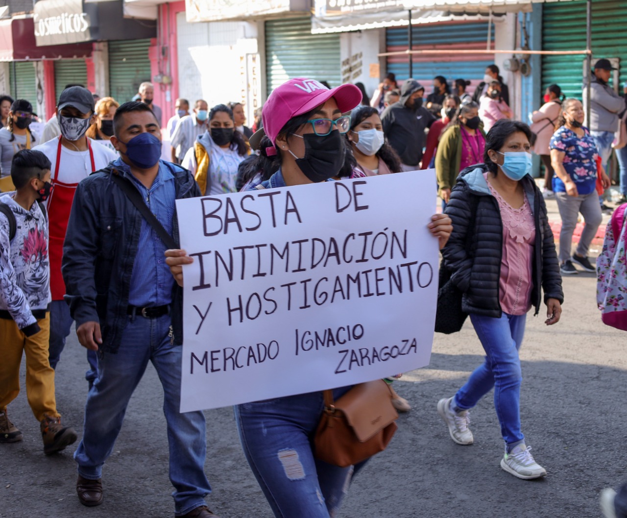 Comerciantes de Chimalhuacán denuncian acoso del ayuntamiento