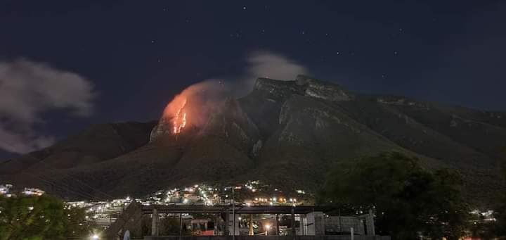 incendio en el Cerro de la Silla