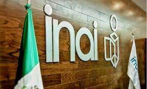 El INAI se creó originalmente como el IFAI, y fue parte de la transición democrática del 2000. Foto: La Jornada