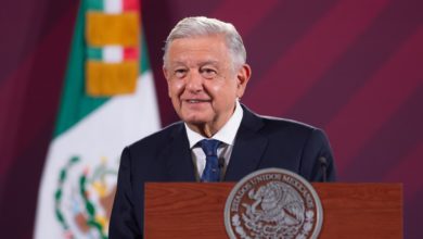 Andrés Manuel López Obrador insistió que la oligarquía del bloque opositor ya determinó a su representante y que pronto echarán una campaña mediática. Presidencia