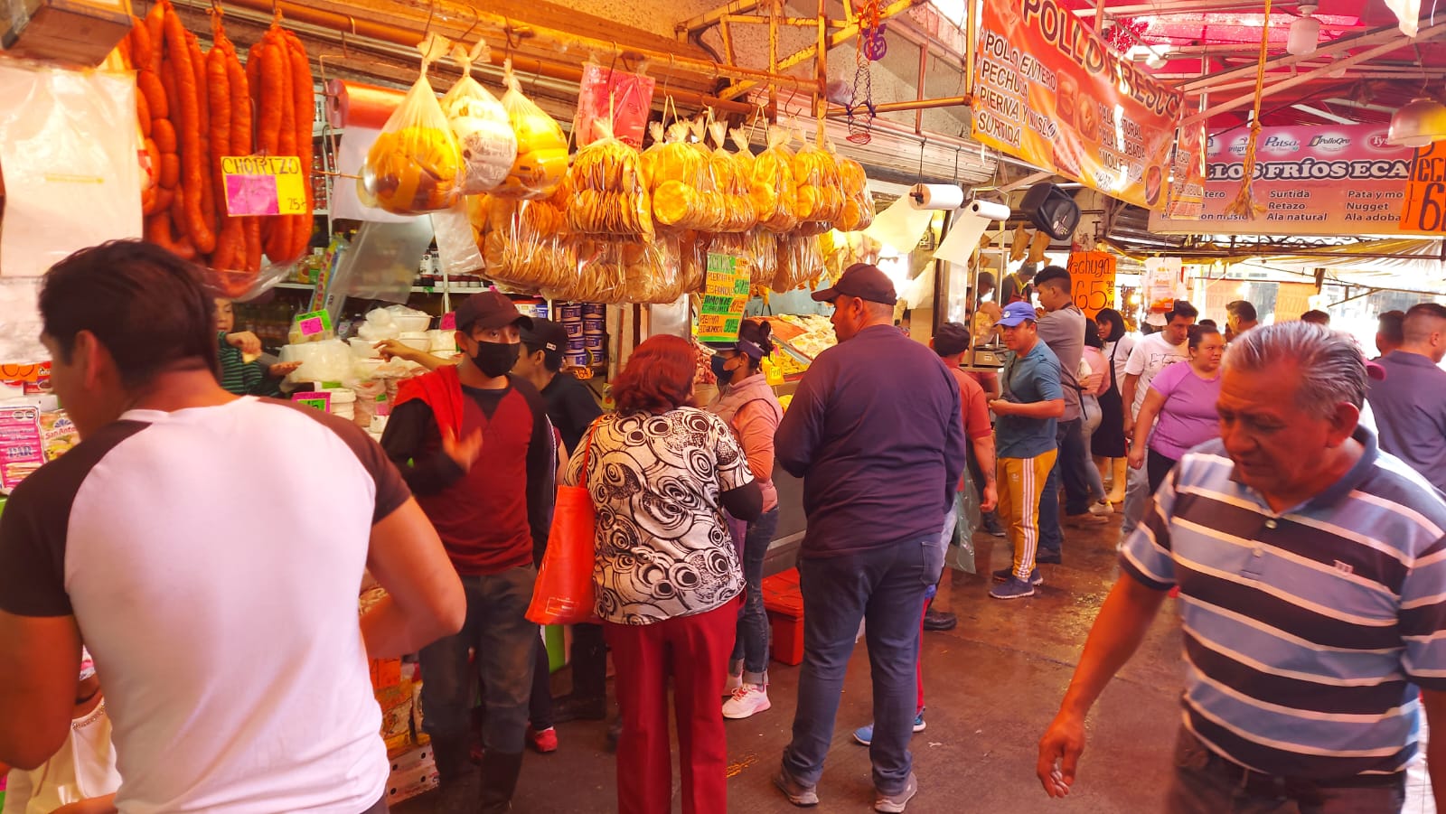 Denuncian Abusos Y Sobre Precios En Central De Abasto De Ecatepec La Jornada Estado De México 2369