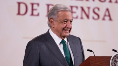 Andrés Manuel López Obrador reitero que la reforma que desea realizar no apuntan contra el personal de base del aparato judicial. Foto: Presidencia