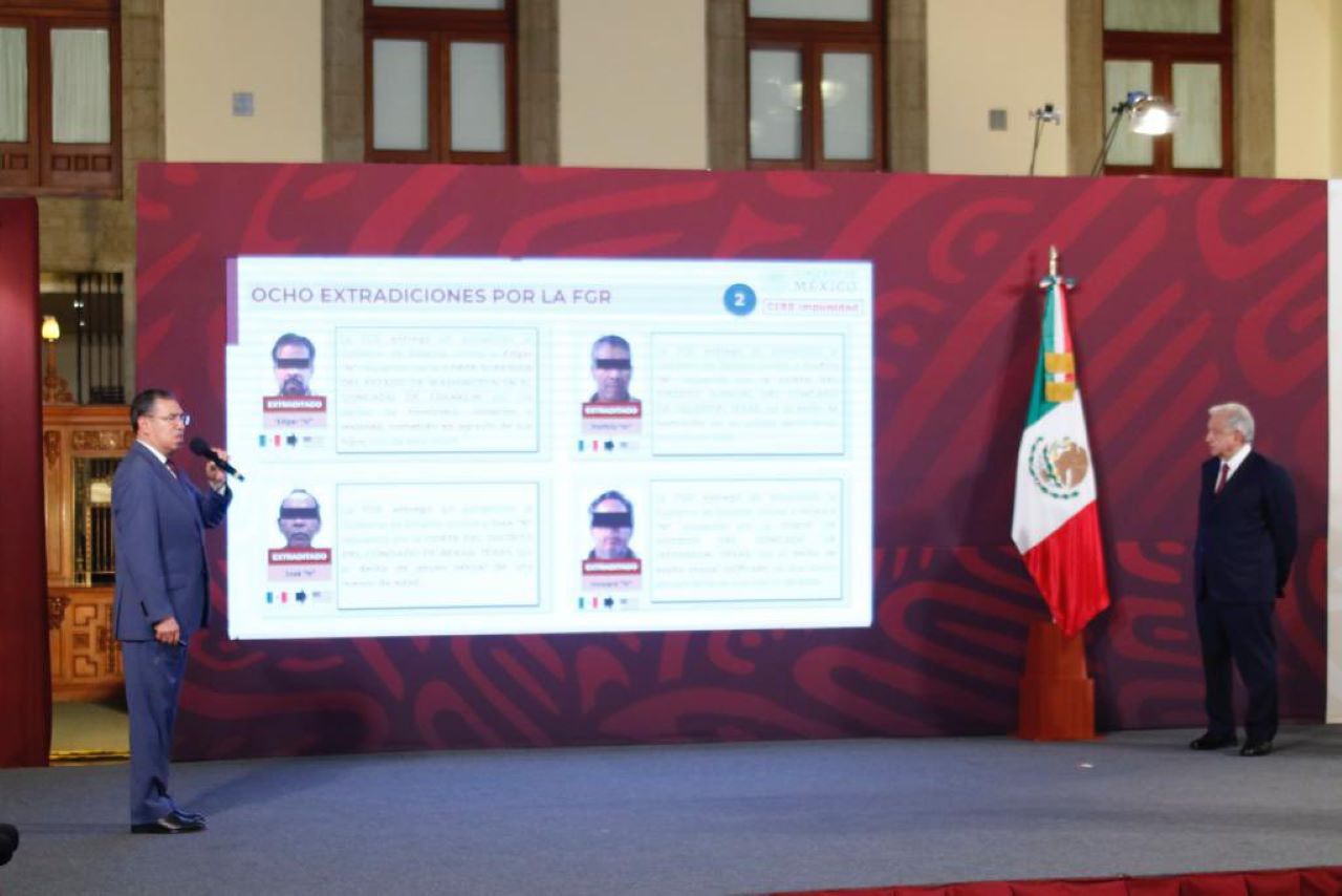 Foto de la conferencia de prensa, donde Luis Rodríguez Bucio expuso el caso del juez del Edomex que favoreció a Caro Quintero.