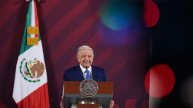 Andrés Manuel López Obrador anunció que desde el 1 de enero los trabajadores recibirán un incremento en sus percepciones laborales y con esto recalcó que está cumpliendo con lo que prometió al principio de su mandato. Foto: Presidencia