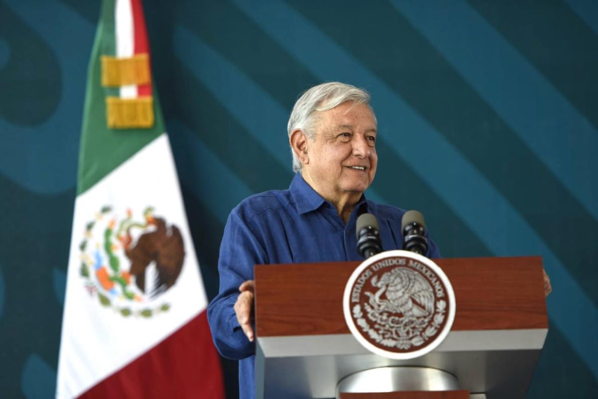 El Presidente Andrés Manuel López Obrador comentó que si sus homólogos de Estados Unidos y Canadá participan en la guerra sucia en su contra en medio del proceso electoral no se presentaría en Quebec, lugar donde se llevará acabo la Cumbre de Líderes de América del Norte. Foto: Presidencia