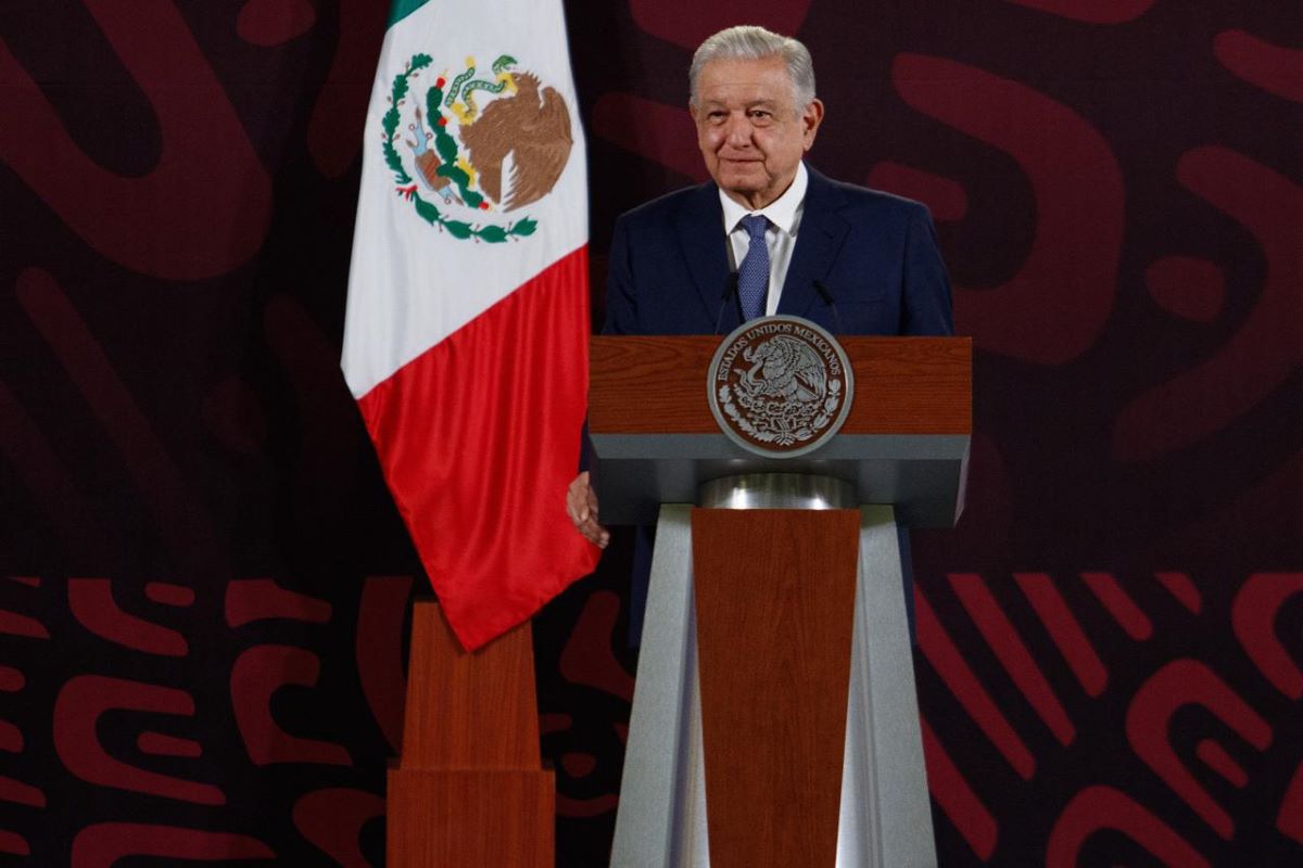 El Presidente Andrés Manuel López Obrador aseguró que por encima de eso está la libertad y que no puede haber ninguna ley (de Protección de Datos Personales) por arriba de un principio sublime como el antes dicho. Foto: Presidencia