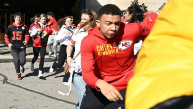 Foto de un aficionado de Kansas City durante el tiroteo en el desfile del festejo.