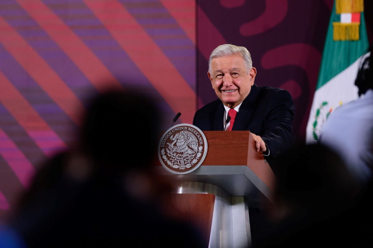 El Presidente Andrés Manuel López Obrador expresó que este problema fue por que no se hizo un cambio de vía y por ellos están viendo si fue producto de un error de operación o de una acción intencional. Foto: Presidencia