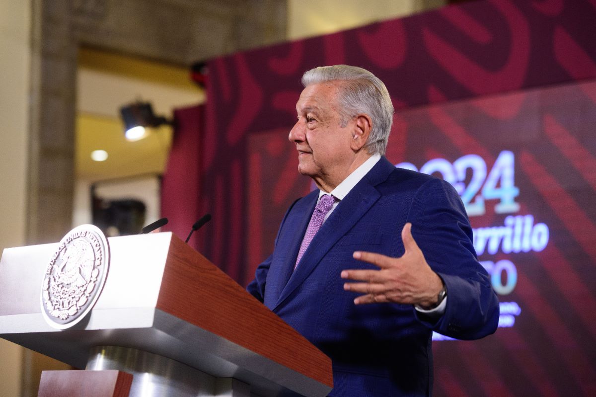 El Presidente Andrés Manuel López Obrador criticó que la Judicatura Federal dejó entrar una denuncia anónima a la que le dieron celeridad. Foto: Presidencia.