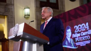 El Presidente Andrés Manuel López Obrador aseguró que con el Fondo del Bienestar se pretende compensar el daño que produjo a los trabajadores las reformas en materia de pensiones que hicieron Ernesto Zedillo y Felipe Calderón. Foto: Presidencia.